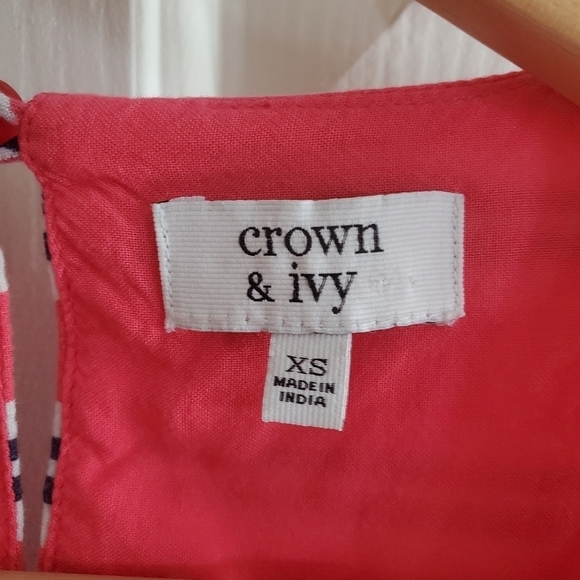 Crown & Ivy Pink & Blue Stripe & Seashell Top XS - Picture 3 of 4